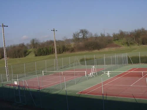 Cours de tennis - Ballersdorf